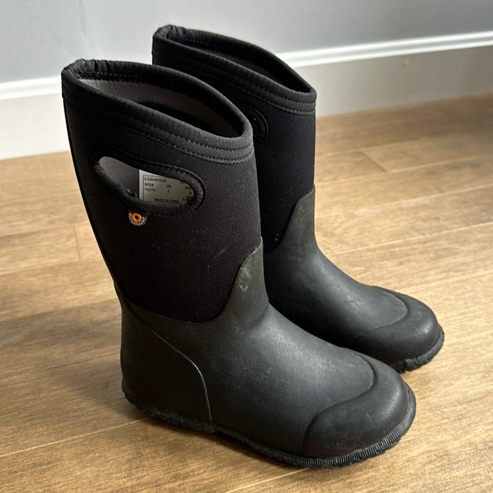 Bogs - size 2